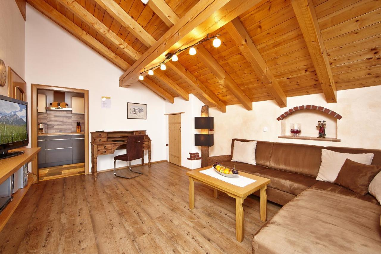 Апартаменты Haus Daheim Миттенвальд Номер фото